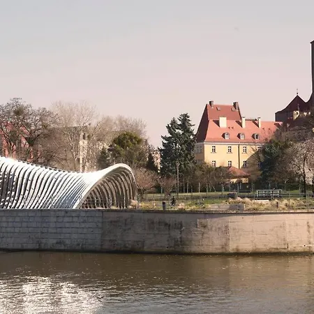 דירה Energetic In Center! ורוצלב